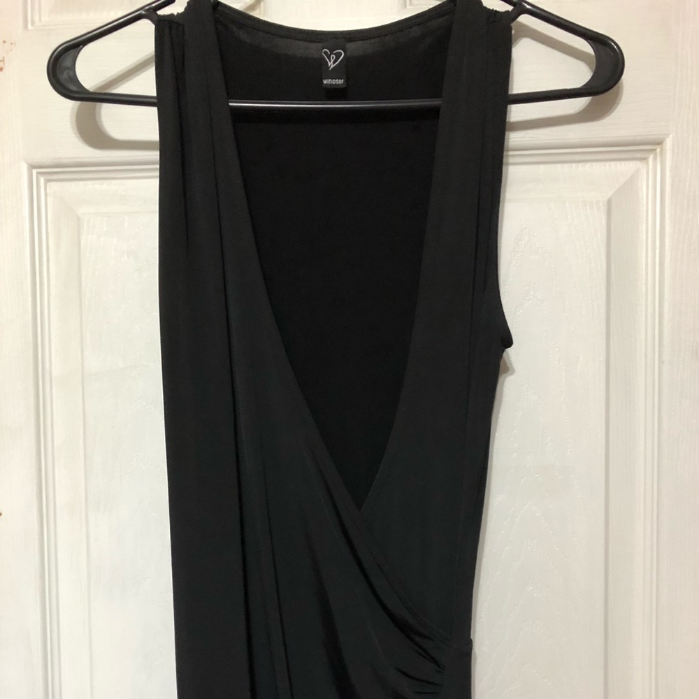 Windsor black dress with slit